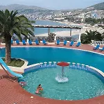 Dodona Sarandë