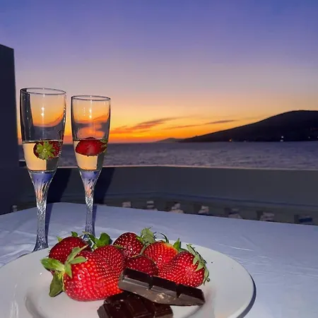 ホテル Dodona Sarandë