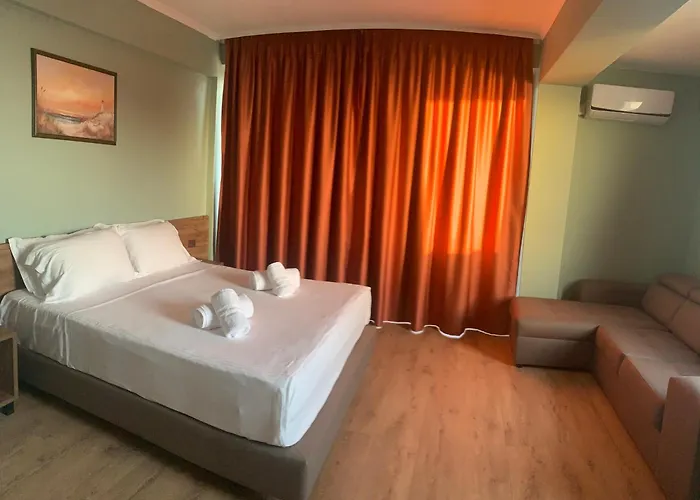 多多纳酒店 酒店 Sarandë