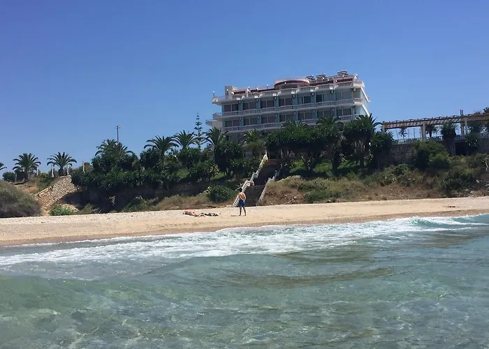 酒店 多多纳酒店 Sarandë